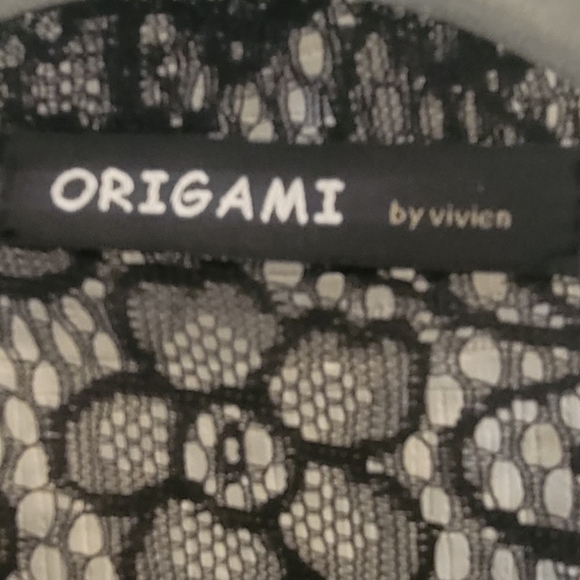 Oragami NWOT Black Floral Lace Kimono XXL - Picture 10 of 11